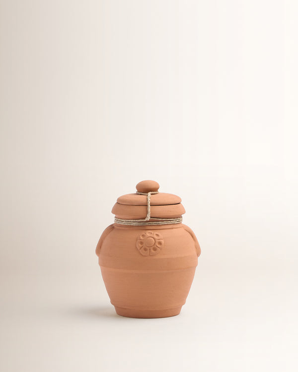 Pot Pourri in Terracotta Jar