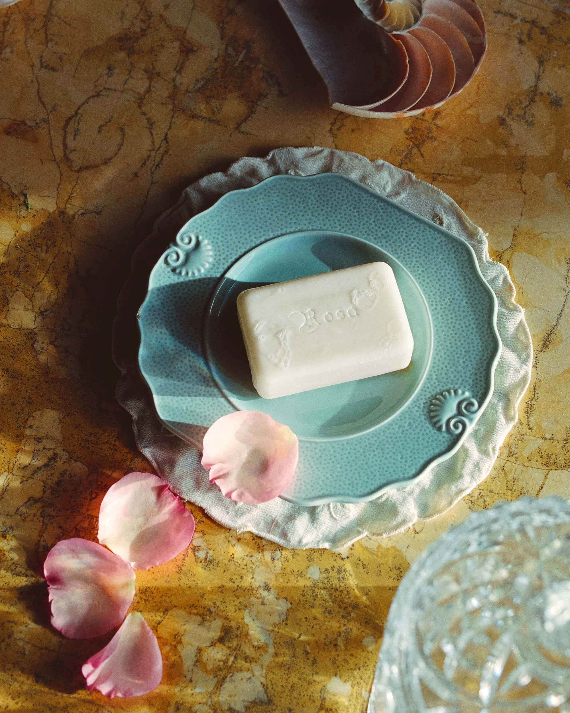 santa maria novella tobacco soap TABACCO TOSCANO Men's woody oriental essence of our signature Tabacco Toscano Eau De Cologne Tabacco Toscano Hand Soap -